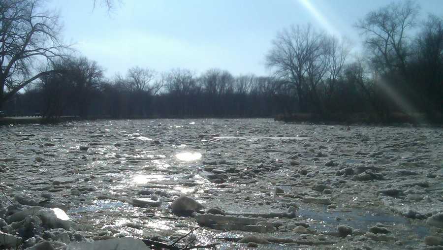Ice flowing down river at 4:45 pm.