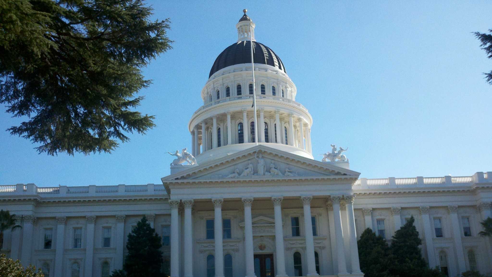 CA lawmakers approve help for hospitals, farm worker union bill changes - Vimarsana News