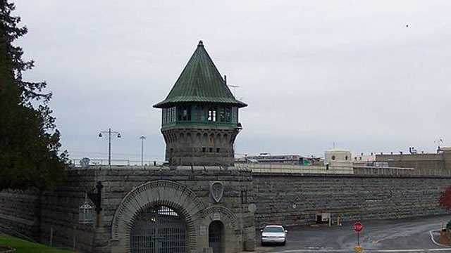 Worker at Folsom State Prison dies due to COVID-19 complications - KCRA Sacramento