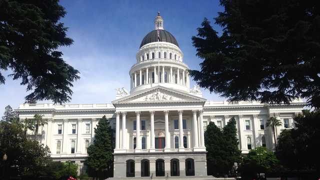Democrat who rejected Newsom's oil bill stripped of key committee - Vimarsana News