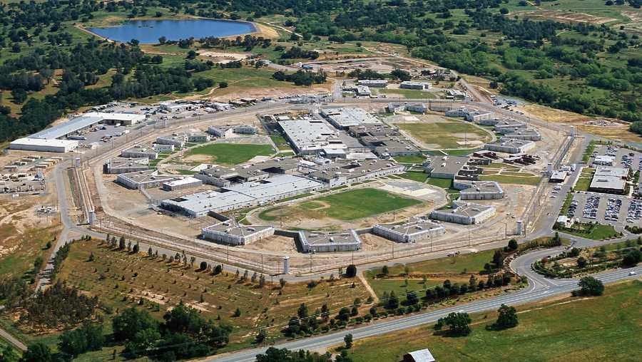 Cdcr 4 Officers Hurt By Inmate At Norcal Prison