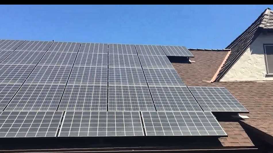 California regulator OKs solar panels mandate for new homes