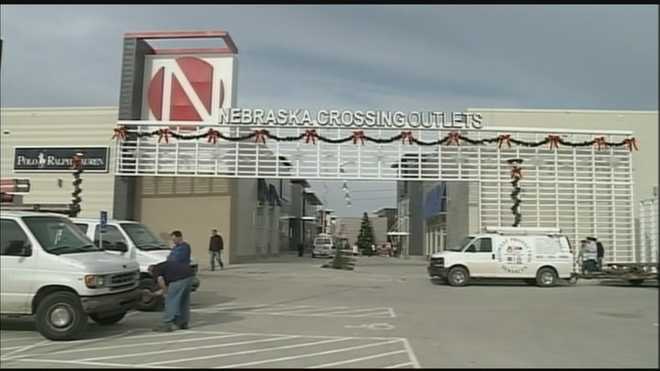 Nebraska's outlet mall opens Friday in Gretna.