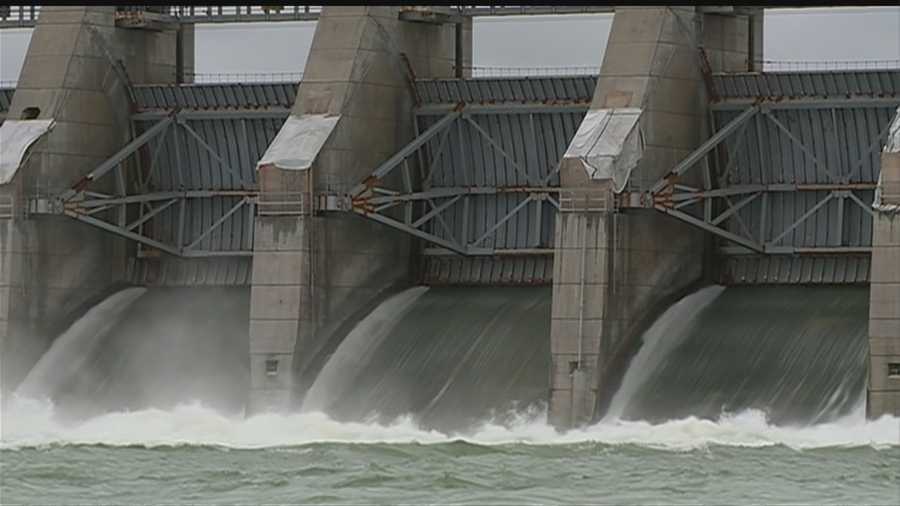 The US Army Corps of Engineers further reduces output of Gavins Point Dam