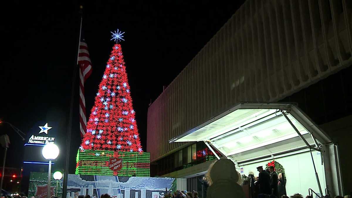 Salvation Army exceeds 2.5 million tree of lights campaign goal
