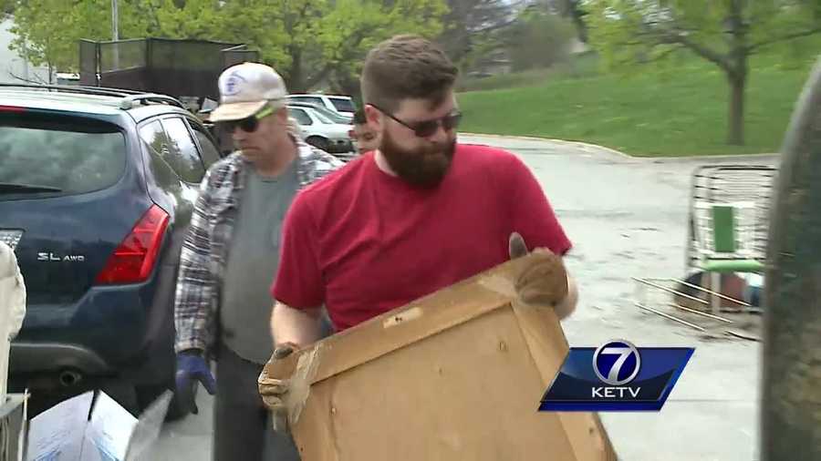 Good weather brings good neighbors out to help clean up Omaha block by block