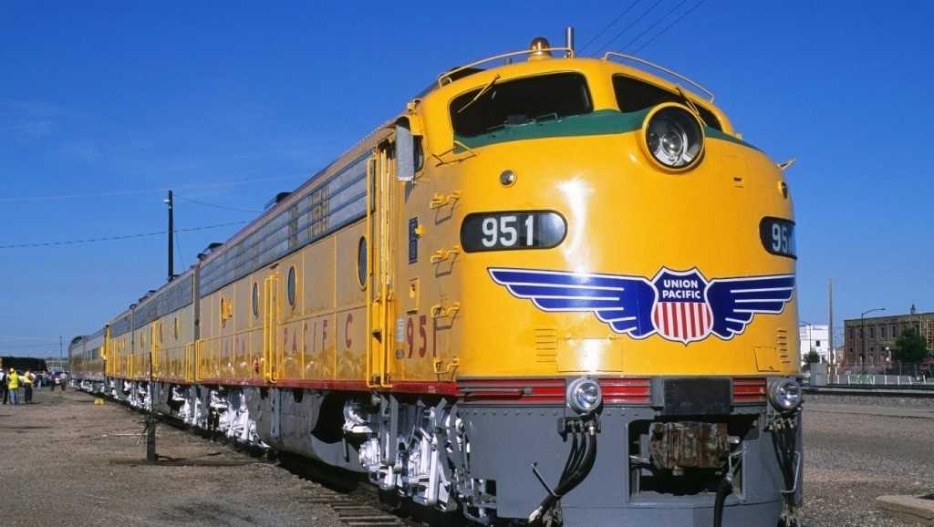 Union Pacific confirms layoffs impacting management, unionized employees