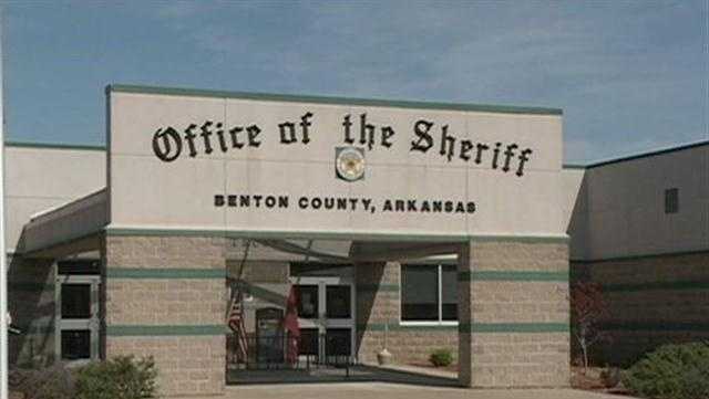 A $25,000 reward to find missing Benton County teen