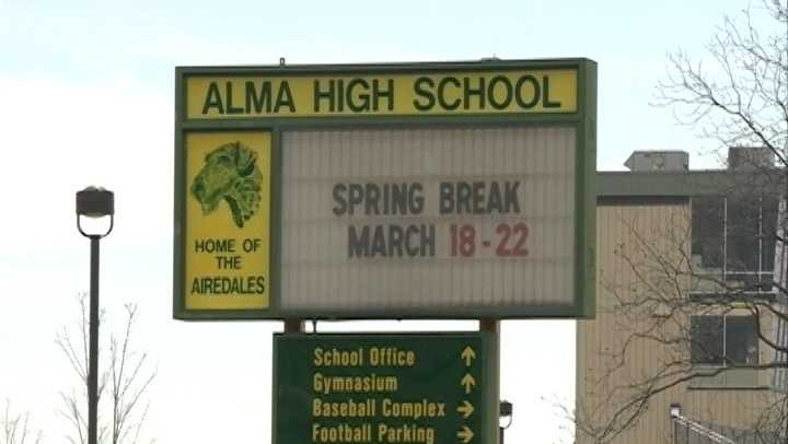 Alma High School Student Athlete Tests Positive For Covid 19