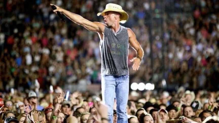 Kenny Chesney announces AMP concert this summer