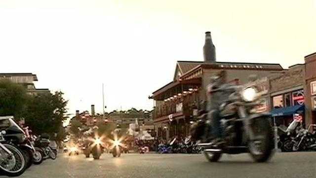 NWA bikers and community unite to fight suicide in Rogers - Vimarsana News