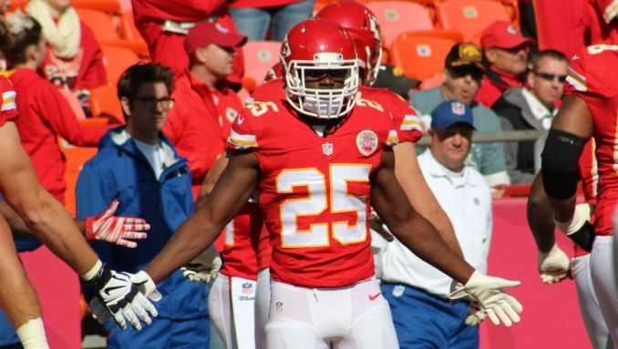 Once a Chief, Always a Chief,' Jamaal Charles signs one-day contract to  retire with KC