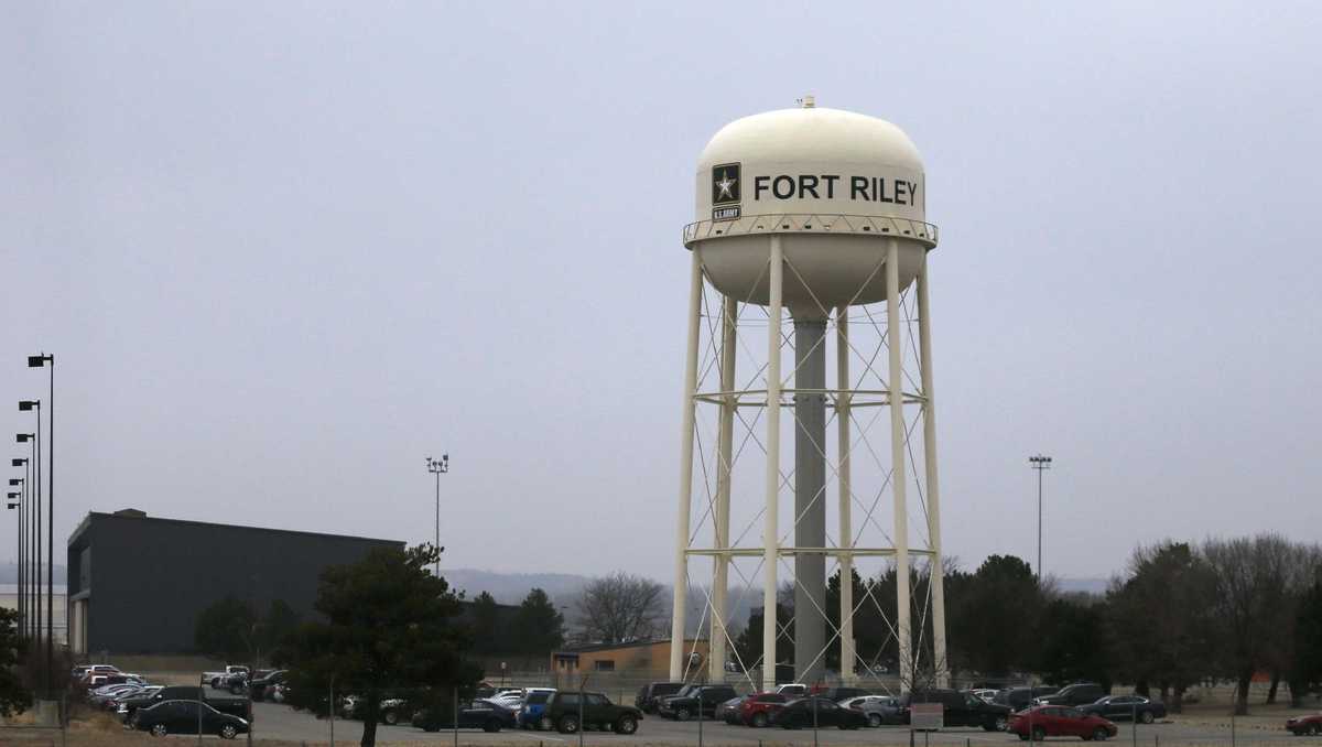 Army names new Fort Riley commander to replace fired officer