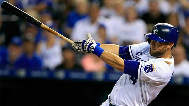Alex Gordon hits MLB's record-setting 5,694th HR of season