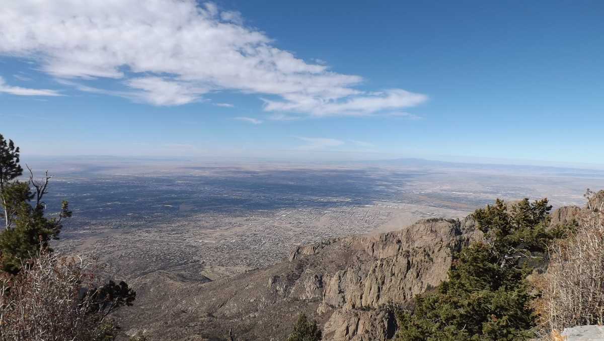 BCSO recovers hiker who fell and died after climbing Sandia Mountains