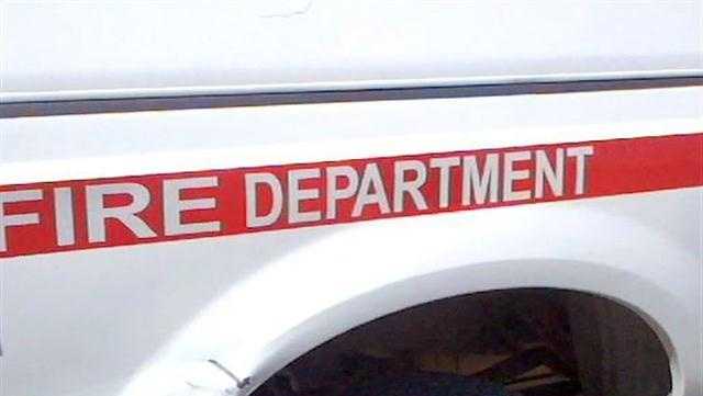 Multiple agencies at scene of a fire east of Portales - Vimarsana News