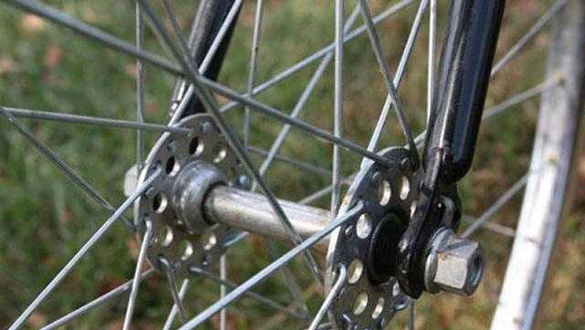 Bicyclist taken to hospital after crash involving truck in Edmond