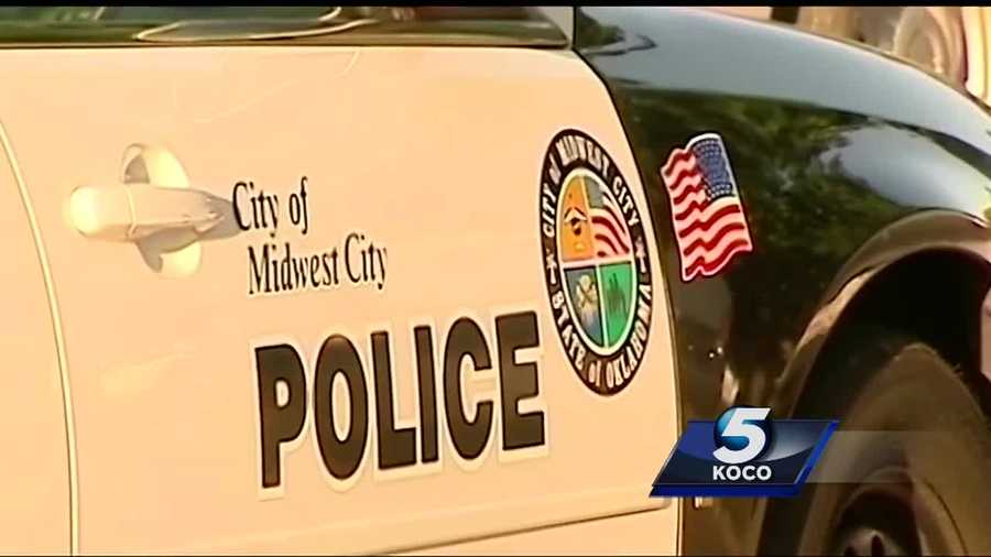 Man with gunshot wound found dead in front yard of Midwest City home