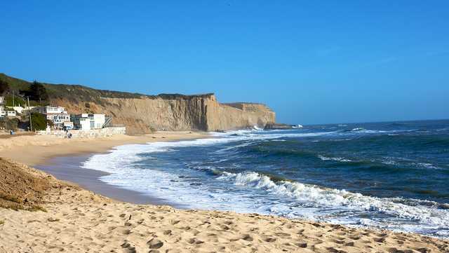Up to 70% of California's beaches could vanish by the end of the century, study says - Vimarsana News