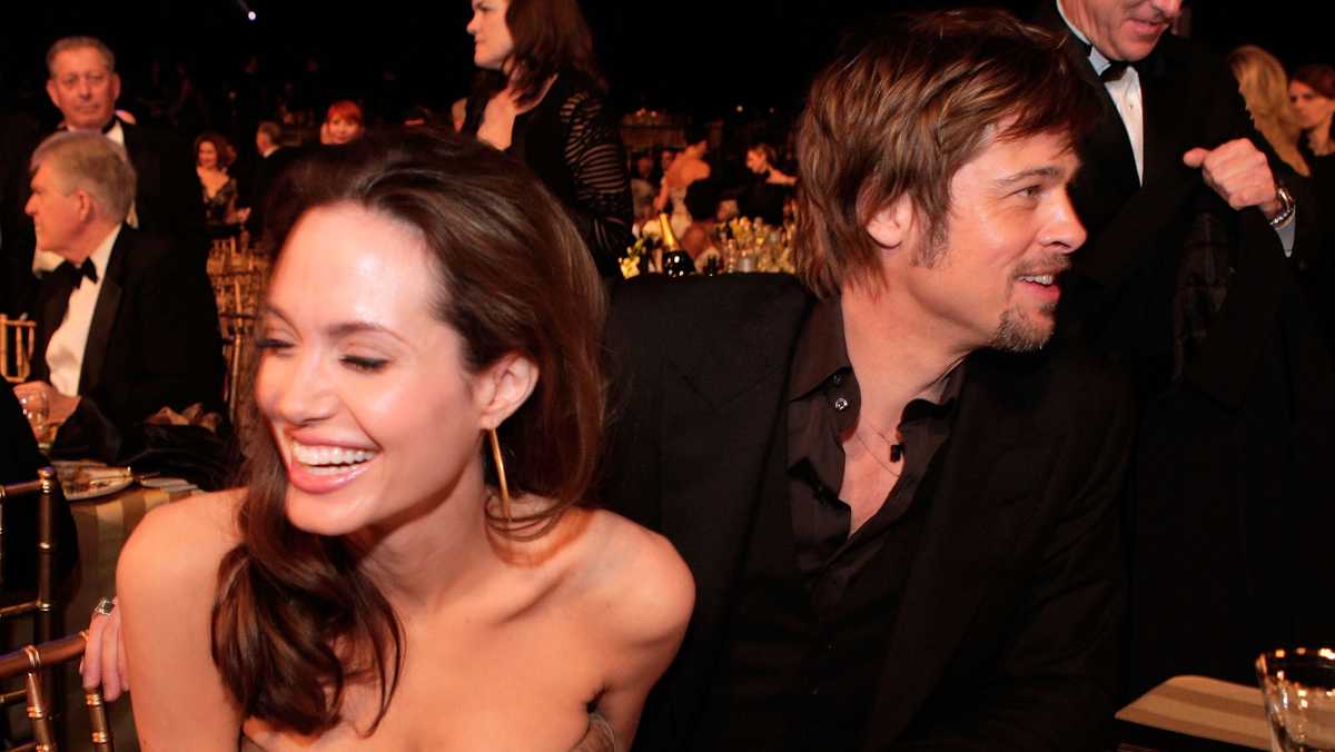 Angelina Jolie To Divorce Brad Pitt