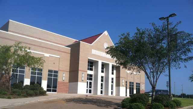 Several fights at Madison Central High School lead to increase police presence - Vimarsana News