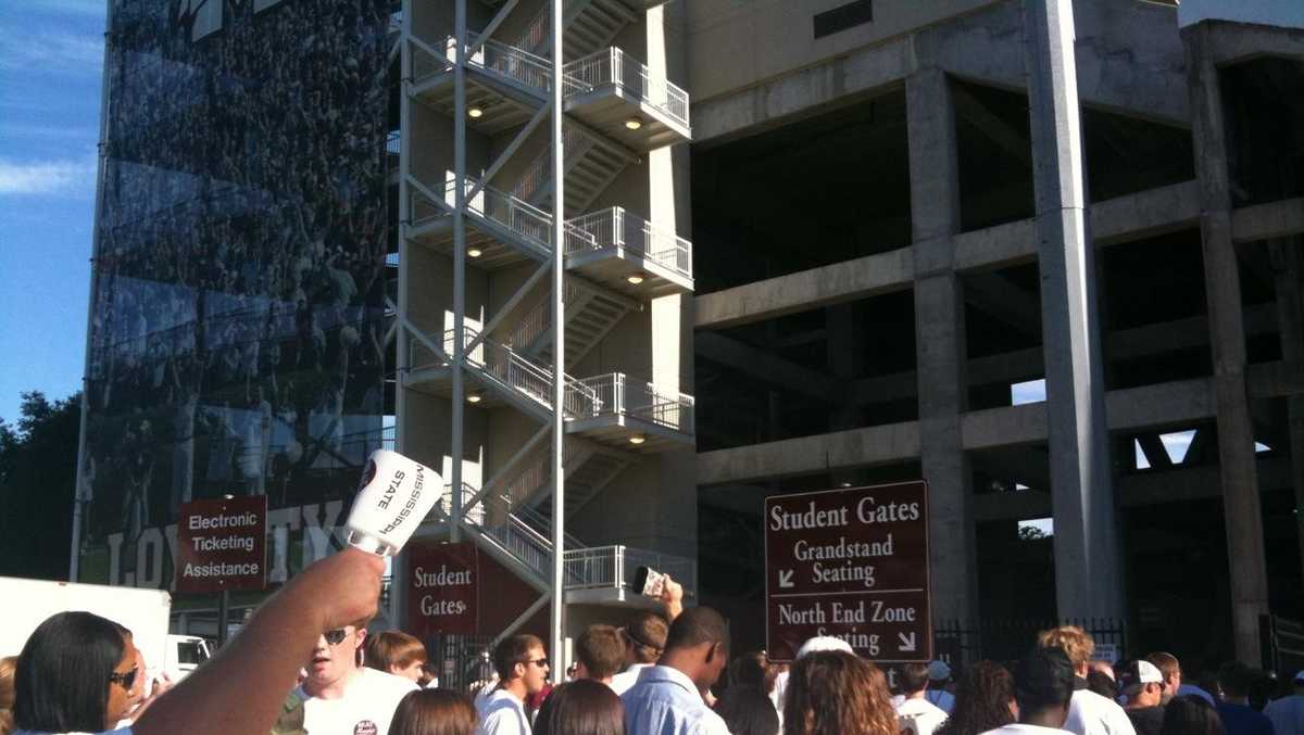 No cowbells allowed inside Music City Bowl in Nashville, according to