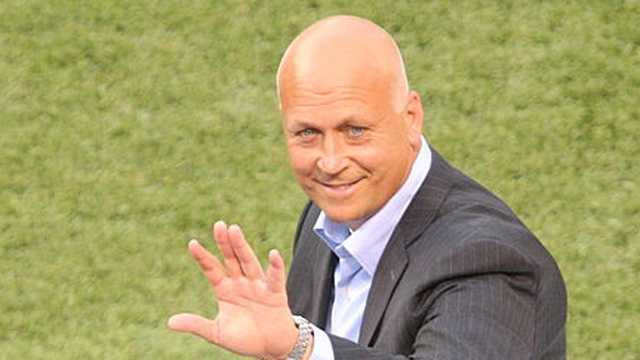 Cal Ripken Jr. undergoes surgery for prostate cancer