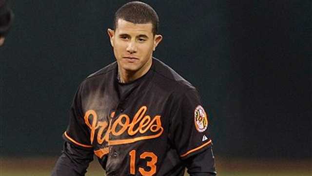 Manny Machado to move from 3B to SS for Orioles, Showalter says