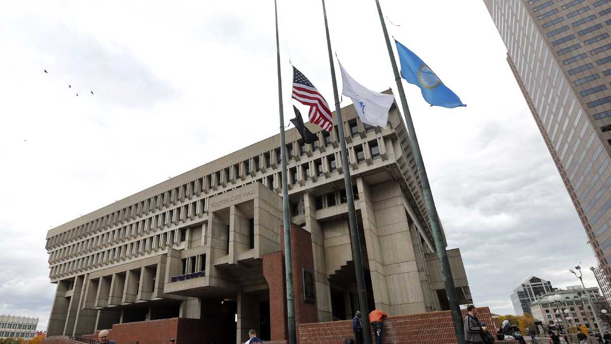 Valuables stolen from Boston City Hall offices, police say