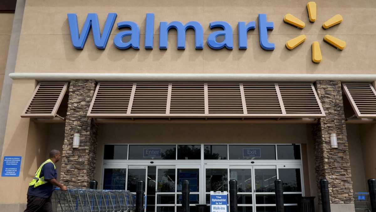 Walmart closes after bomb threat; nothing suspicious found