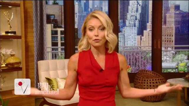 Kelly Ripa to announce new 'Live' co-host Monday