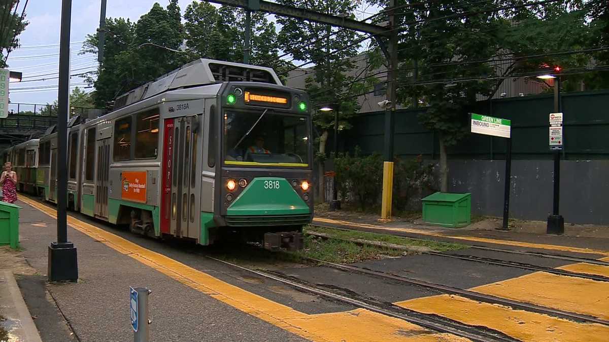 Report: Green Line extension makes Trump's list of infrastructure ...