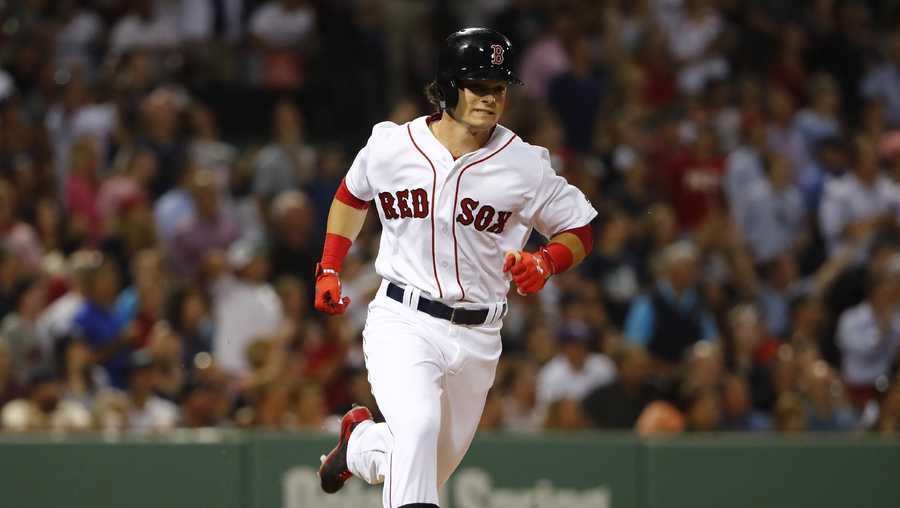 Andrew Benintendi: Stealing bases and fans' hearts