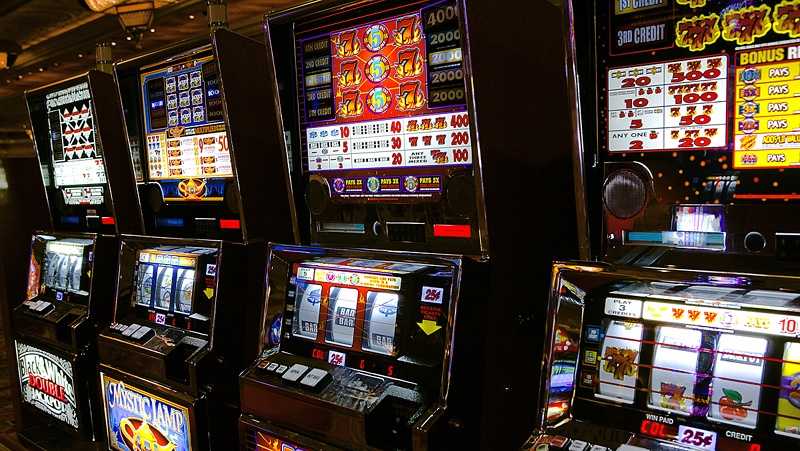 Generic Slot Machine