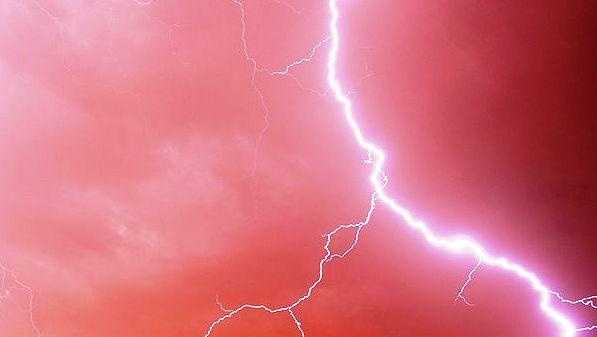 Louisiana woman shocked by laptop after lightning strike outside home