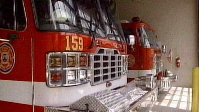 New Orleans firefighters responded to another fire on Napoleon Avenue, second within a week
