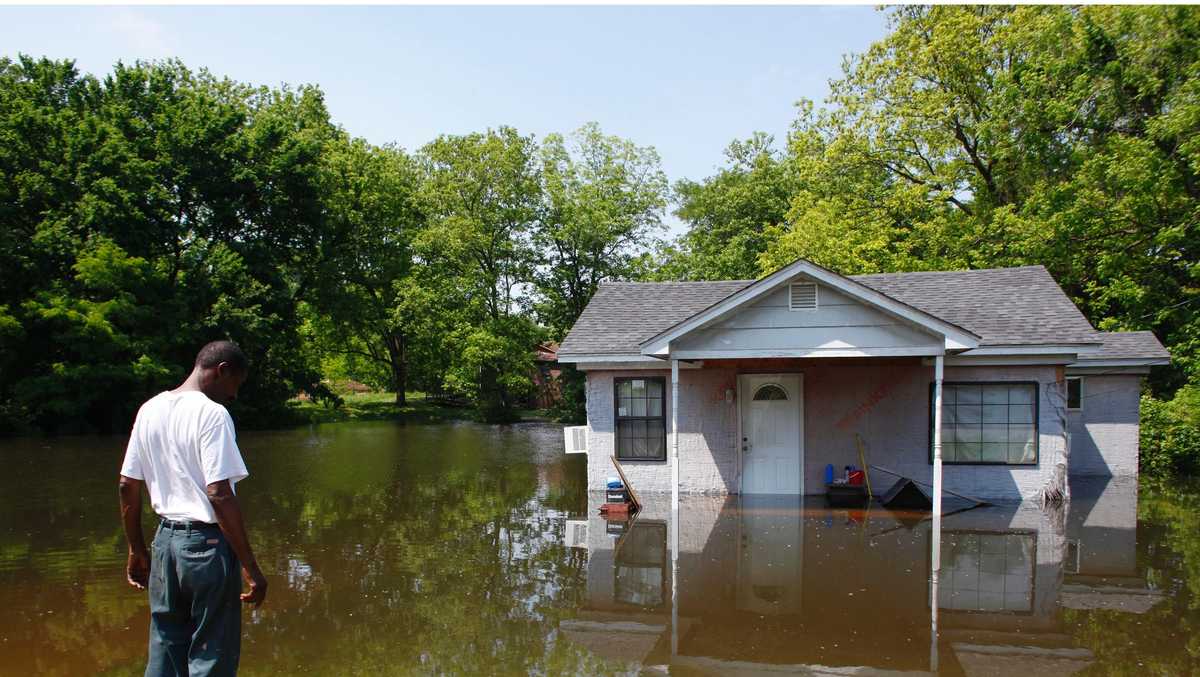 Temporary housing program extended for Louisiana flood victims