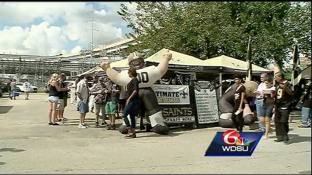 New Orleans Saints Tailgate  Caesars Superdome Stadium Guide