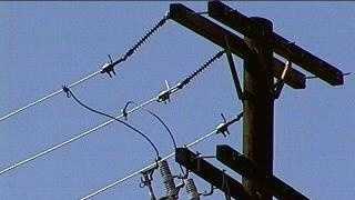 Hundreds still without power after strong winds