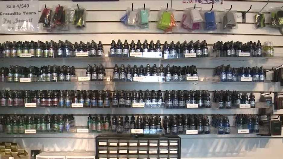 Dave Sunday urges credit card companies to stop processing payments for illegal vape products