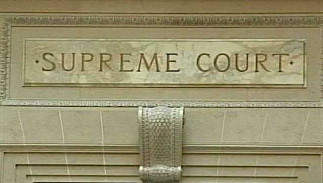 Collective bargaining ban in Wisconsin under attack by unions after Supreme Court majority flips - Vimarsana News