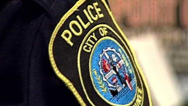 Dog bites two Milwaukee police officers during arrest