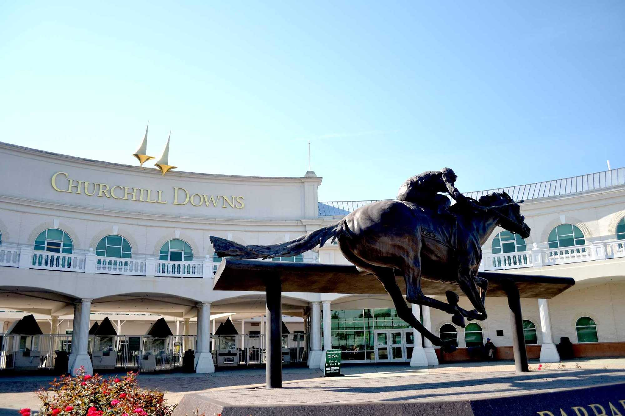 Crash during Churchill Downs' Downs After Dark ends with multiple jockeys injured, horse euthanized