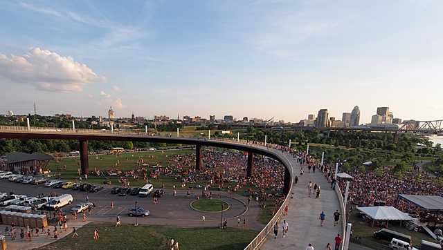 Louisville's free concert series Waterfront Wednesday wraps up this week - Vimarsana News