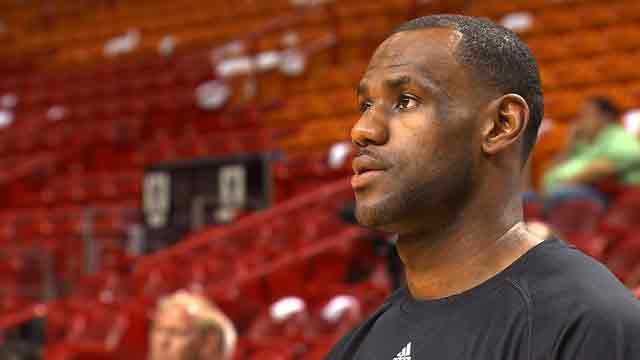 LeBron James Donates $2.5 Million To Muhammad Ali Exhibit