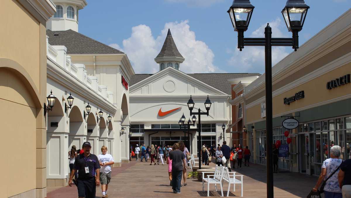 List of stores reopening at Outlet Shoppes of the Bluegrass following ...