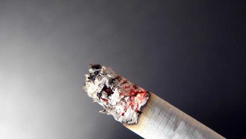 Panel recommends boosting Indiana's cigarette age to 21