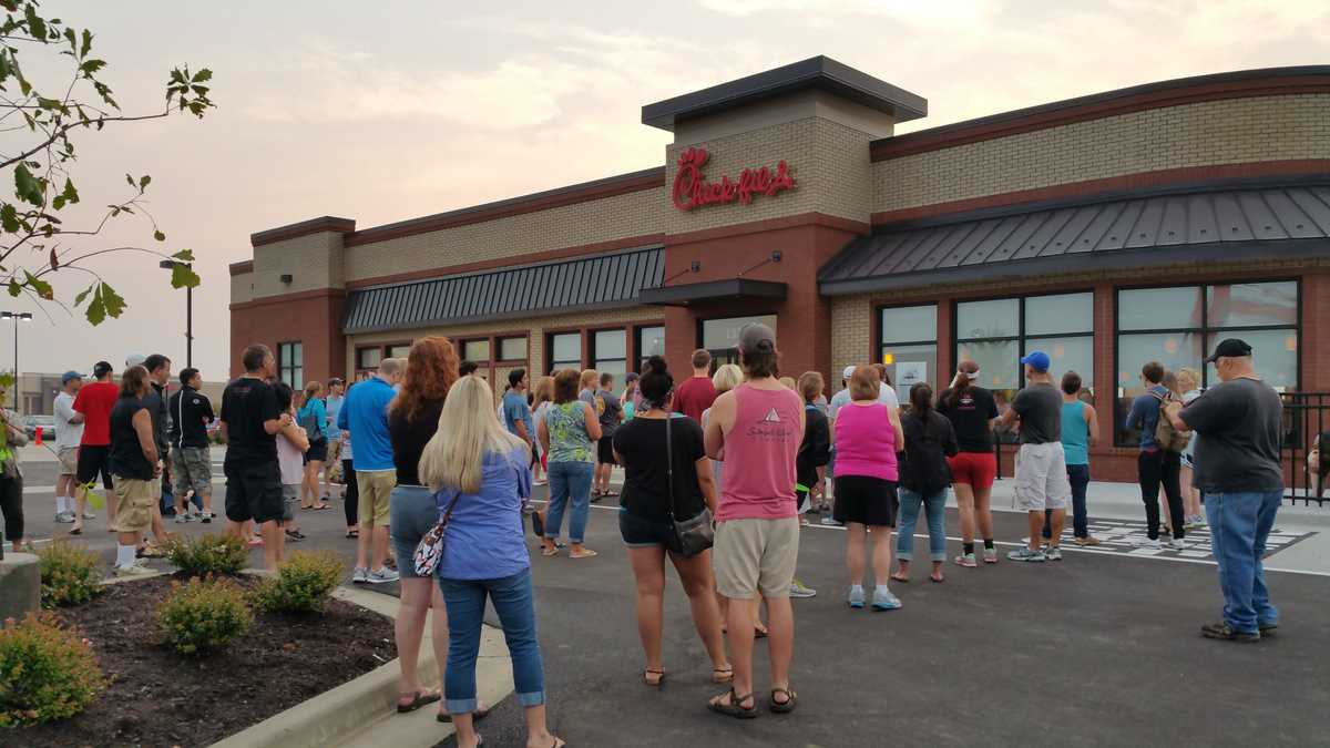 Chick fil A To Test Family Style Meals For 30 chick-fil-a-to-test-family-style-meals-for-30