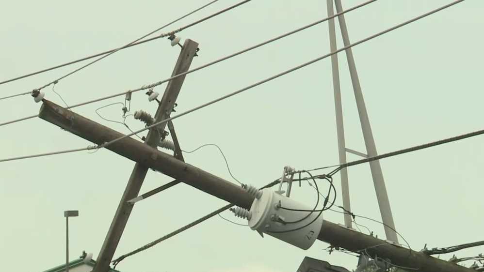 Here's what to do if you lose power during the winter storm