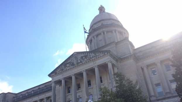 KY lawmakers making last-minute maneuvers before 2-week break - Vimarsana News